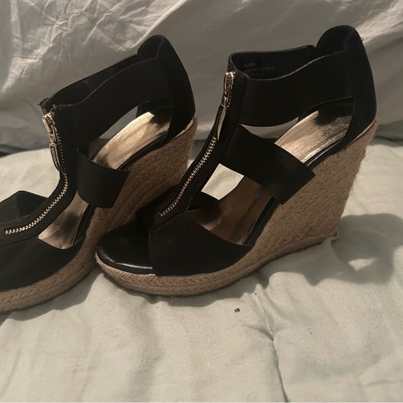 Guess wedged heels - Picture 3 of 3